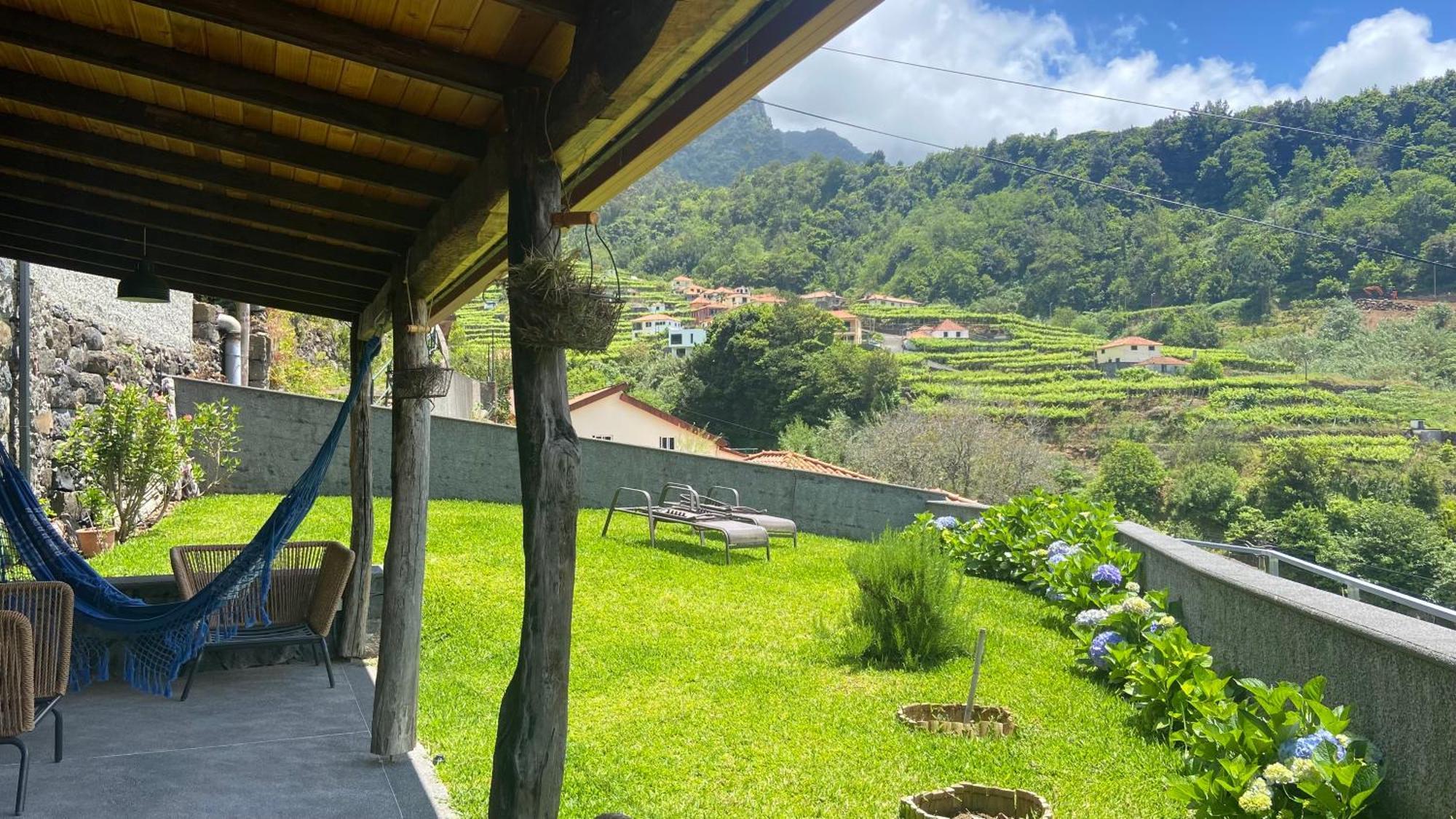 Вілла Madeira Bird House - House In The Mountains With Garden Сан-Вісенте Екстер'єр фото